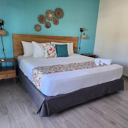 Alma Del Bosque Hotel 托尔图格罗 外观 照片